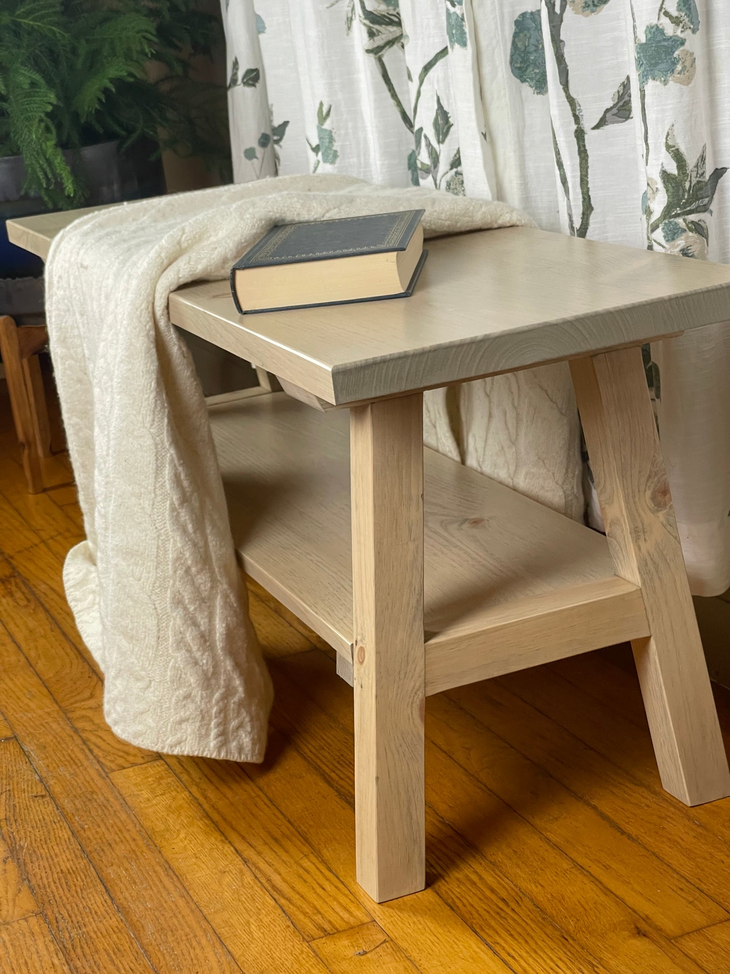 Wider Entryway Bench with Shelf