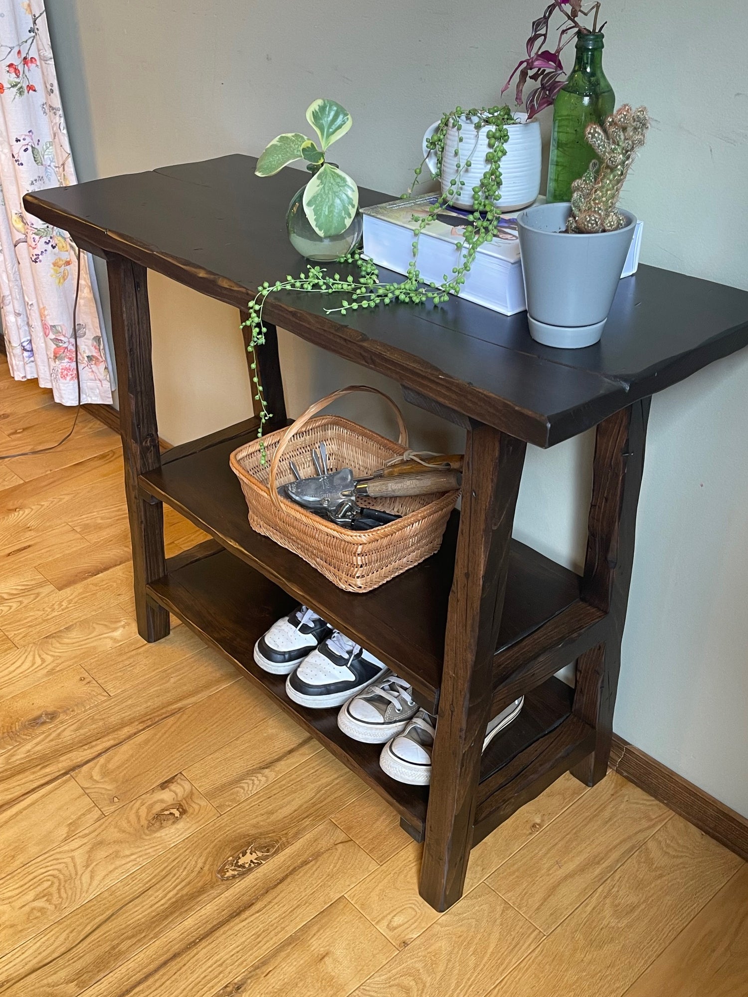 Tables and Tops